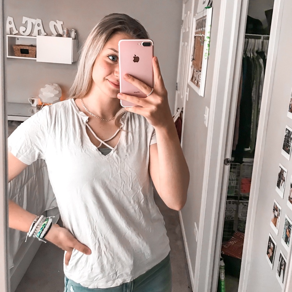 American Eagle Soft & Sexy Shirt Sleeve